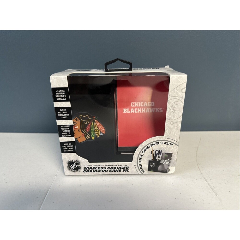 Official NHL Chicago Blackhawks Wireless Charger & Desktop Organizer
